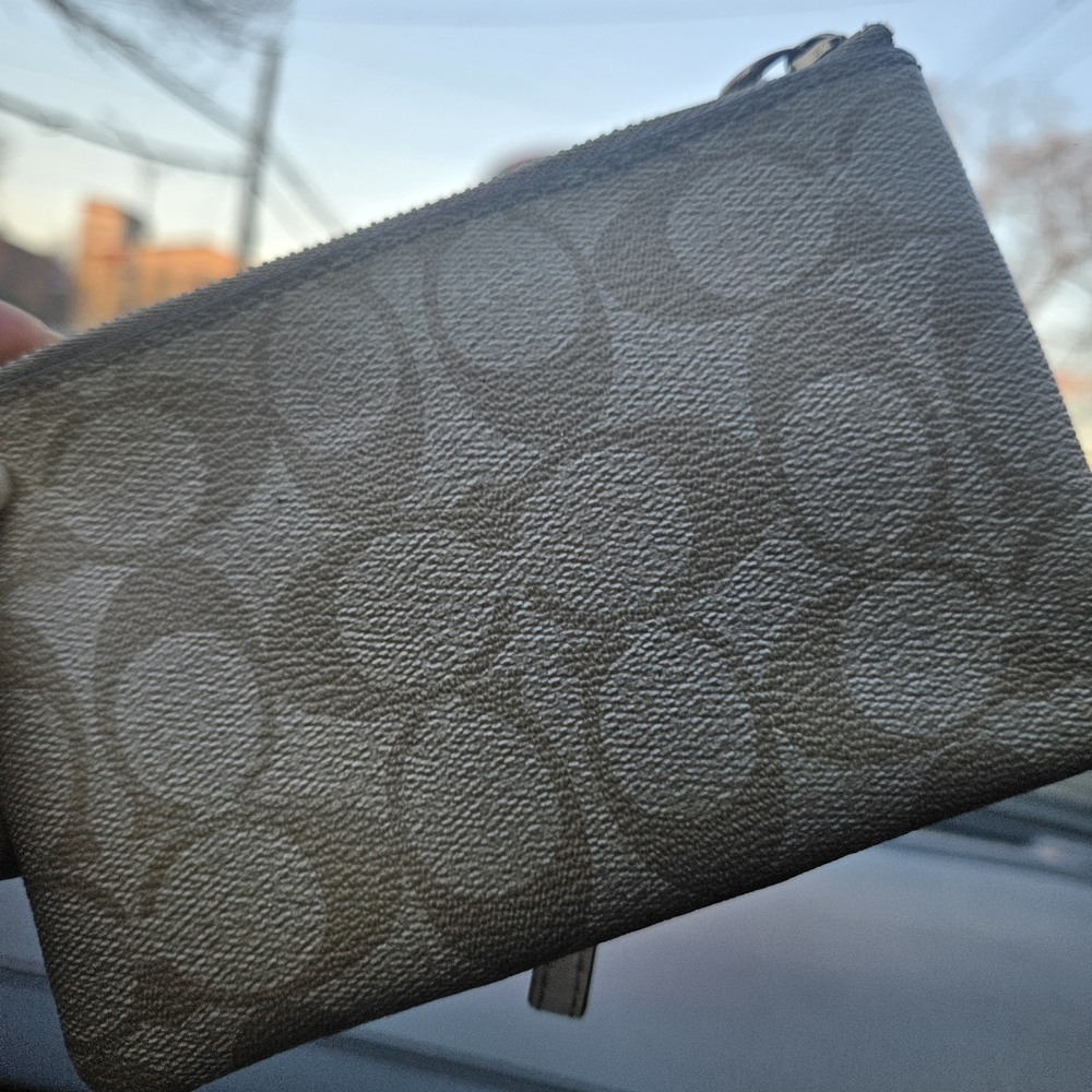 COACH Signature Zip Wallet in Beige and Light Taupe - Picture 2 of 3